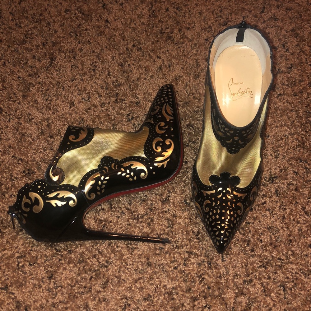 Brand New Christian Louboutin Mandolina Booties